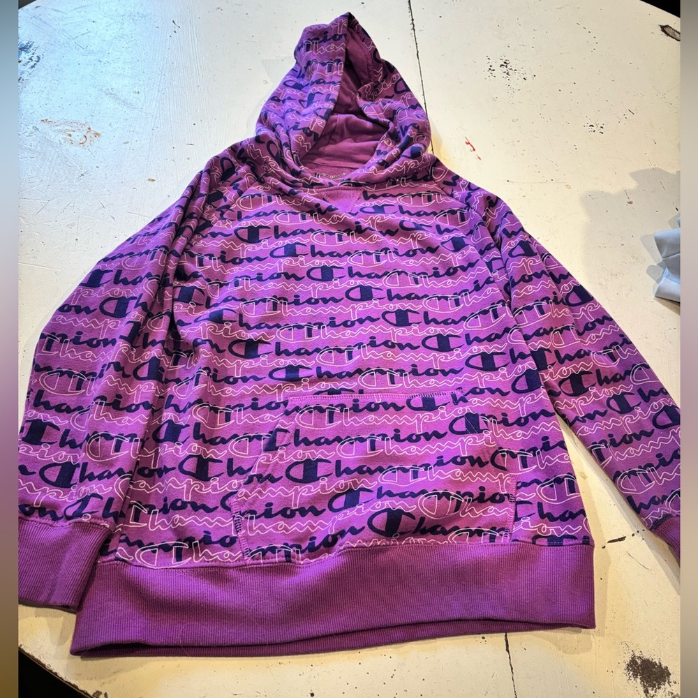 Youth Champion hoodie size XL